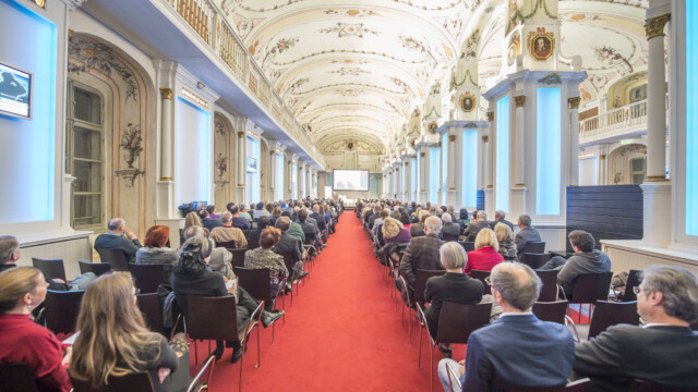 Dialogreihe: Geist und Gegenwart mit Henryk M. Broder 07.03.2016 
copyright Foto Fischer