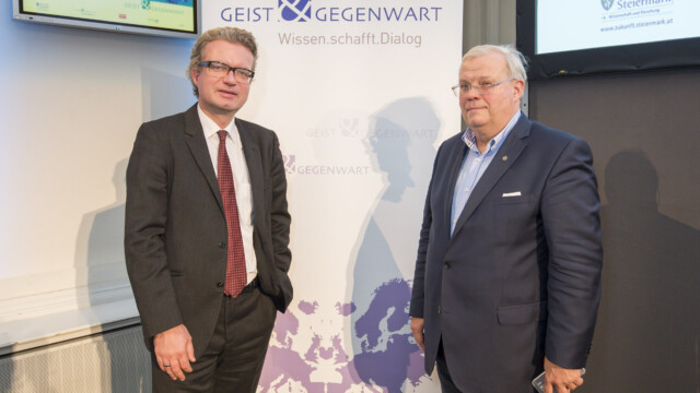 LRGeistGegenwartWehrschuetz am 10.10.2016 copyright by Foto Fischer, Herrengasse 7 ( Altstadtpassage ), 8010 Graz, Tel.: 0043/ 316/ 82 53 22, Fax DW4,
e-mail :