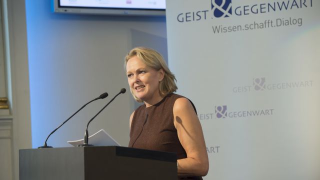 Geist Gegenwart: Quo vadis,USA? mit Fr. Mag. Hannelore Veit 29.05..2017
copyright by Foto Fischer, Herrengasse 7 ( Altstadtpassage ), 8010 Graz, Tel.: 0043/ 316/ 82 53 22, Fax DW4,
e-mail :