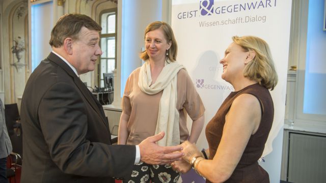 Geist Gegenwart: Quo vadis,USA? mit Fr. Mag. Hannelore Veit 29.05..2017
copyright by Foto Fischer, Herrengasse 7 ( Altstadtpassage ), 8010 Graz, Tel.: 0043/ 316/ 82 53 22, Fax DW4,
e-mail :