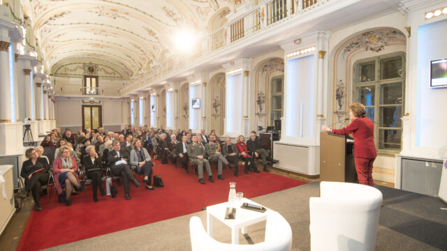 GeistUndGegenwartDrRablStadler am 26.02.2018 copyright by Foto Fischer, Herrengasse 7 ( Altstadtpassage ), 8010 Graz, Tel.: 0043/ 316/ 82 53 22, Fax DW4,
e-mail :